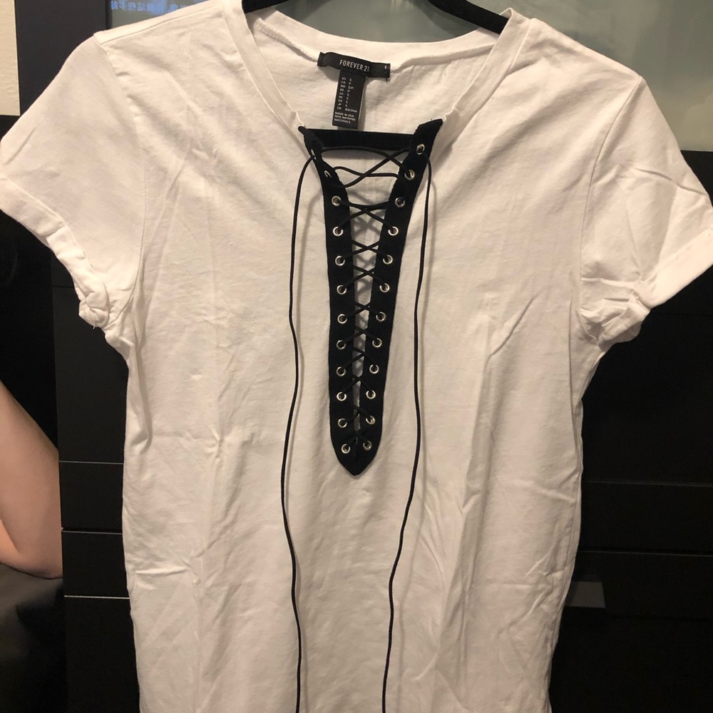 White laced up t-shirt